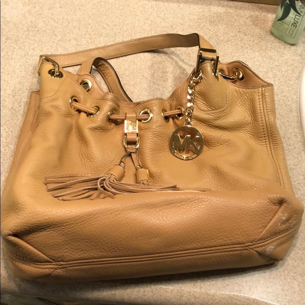 Michael Korrs purse